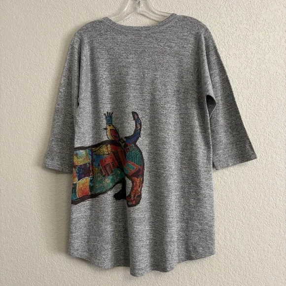 Inoah Sweater Top Womens M Graphic Dapper Dog Split Vneck Hi Lo Dachshund Gray - Picture 2 of 13